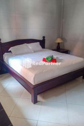 Гостиница Wita Homestay Near Pantai Berawa Canggu RedPartner  North Kuta